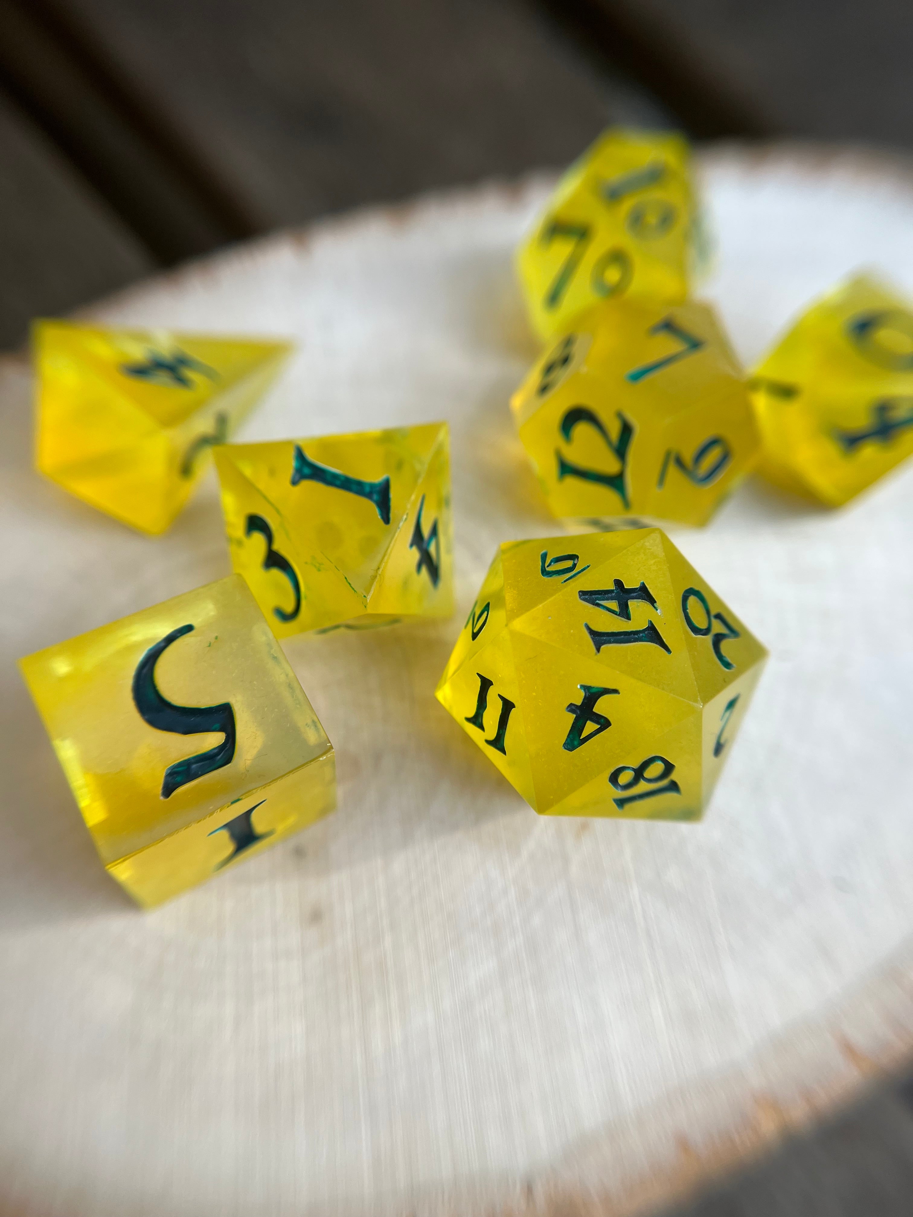 Dice of Destiny — Chronicle: Sunward Glow (Glows in the Dark)